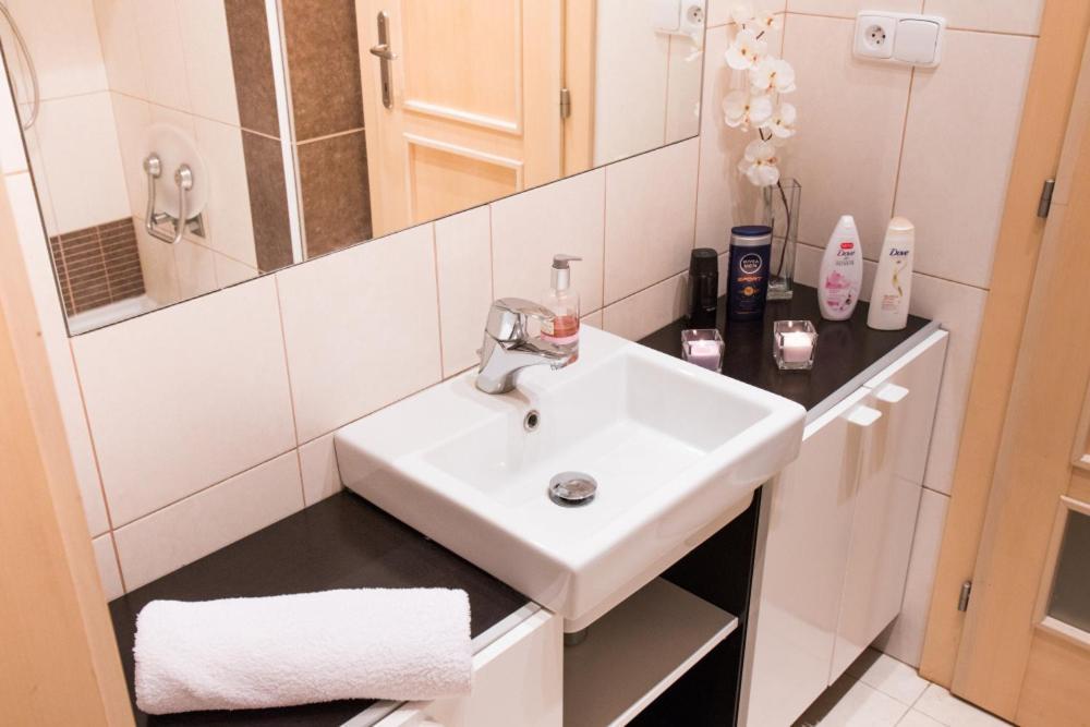 Appartement In The Hearth Of The City Centre, Old Town Square - 3Min à Prague Extérieur photo